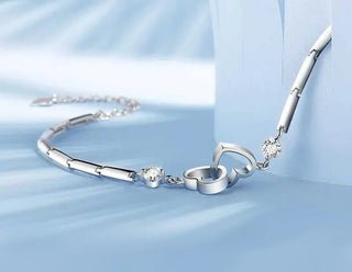 Mother & Daughter Hearts Bracelet – A Symbol of Unbreakable Bond