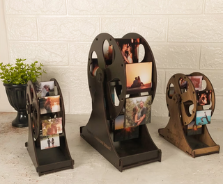 Personalized Mini Ferris Wheel with Photos – A Whimsical Display of Cherished Memories