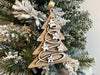 Personalized Family Name Christmas Tree Ornament – A Cherished Keepsake for the Holidays