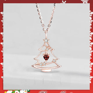 Necklace - Heart of the Christmas Tree – A Festive Sparkle for the Holidays