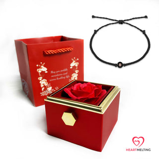 Personalized Circle Photo Bracelet - Eternal Rose Box