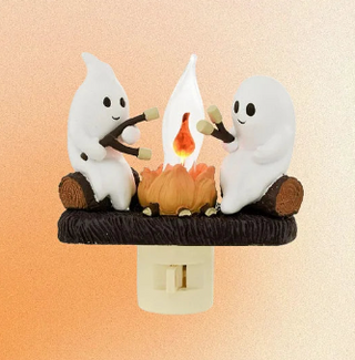 Ghost Campfire Nightlight – Spooky Glow for Halloween Nights